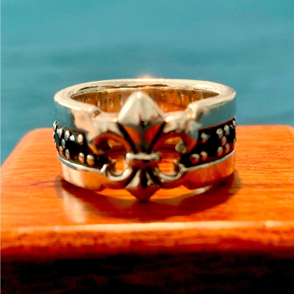 Beautiful custom French Market ring purchased on Royal Street.